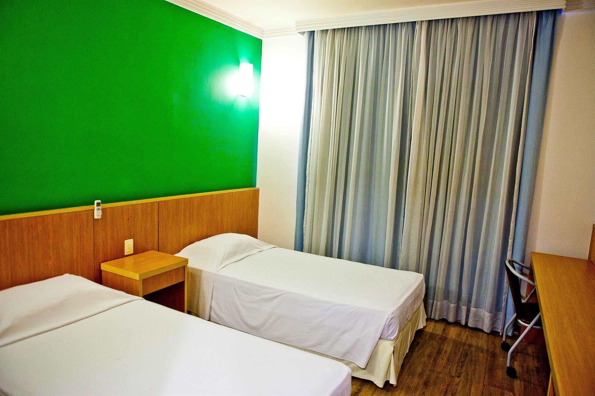 Hotel B&B Hotel Sao Jose Dos Campos 3*